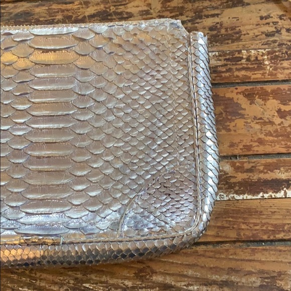 MARC JACOBS clutch - Picture 4 of 11